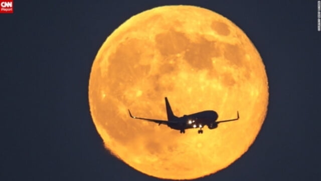Ngắm trăng từ máy bay - 3