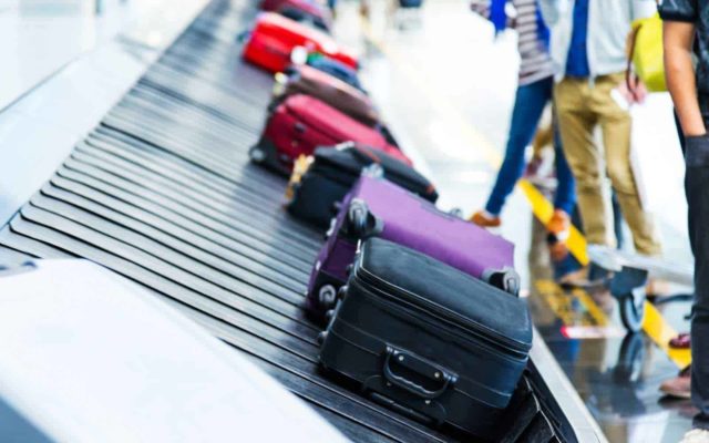 Băng chuyền hành lý tại sân bay