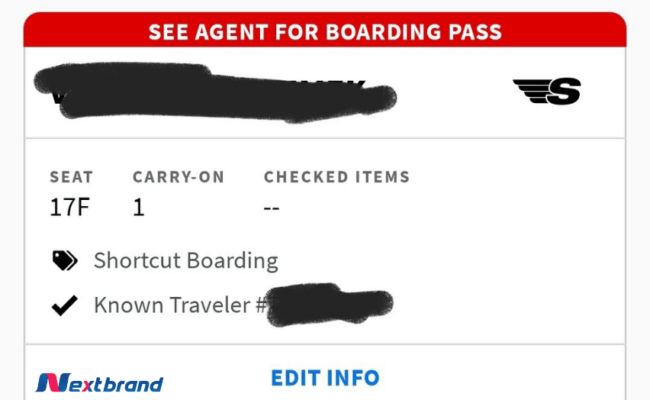 Một vé máy bay có dòng chữ "See Agent".