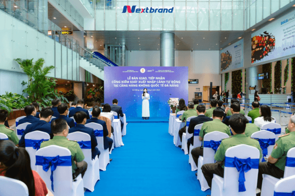 Sân bay Quốc tế Đà Nẵng tiên phong triển khai xuất nhập cảnh tự động 100%