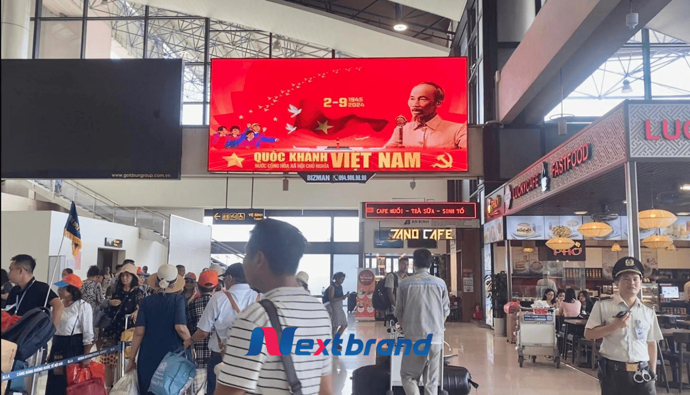 Quảng cáo màn hình LED sân bay tại khu vực an ninh soi chiếu Quảng cáo màn hình LED sân bay tại khu vực an ninh soi chiếu