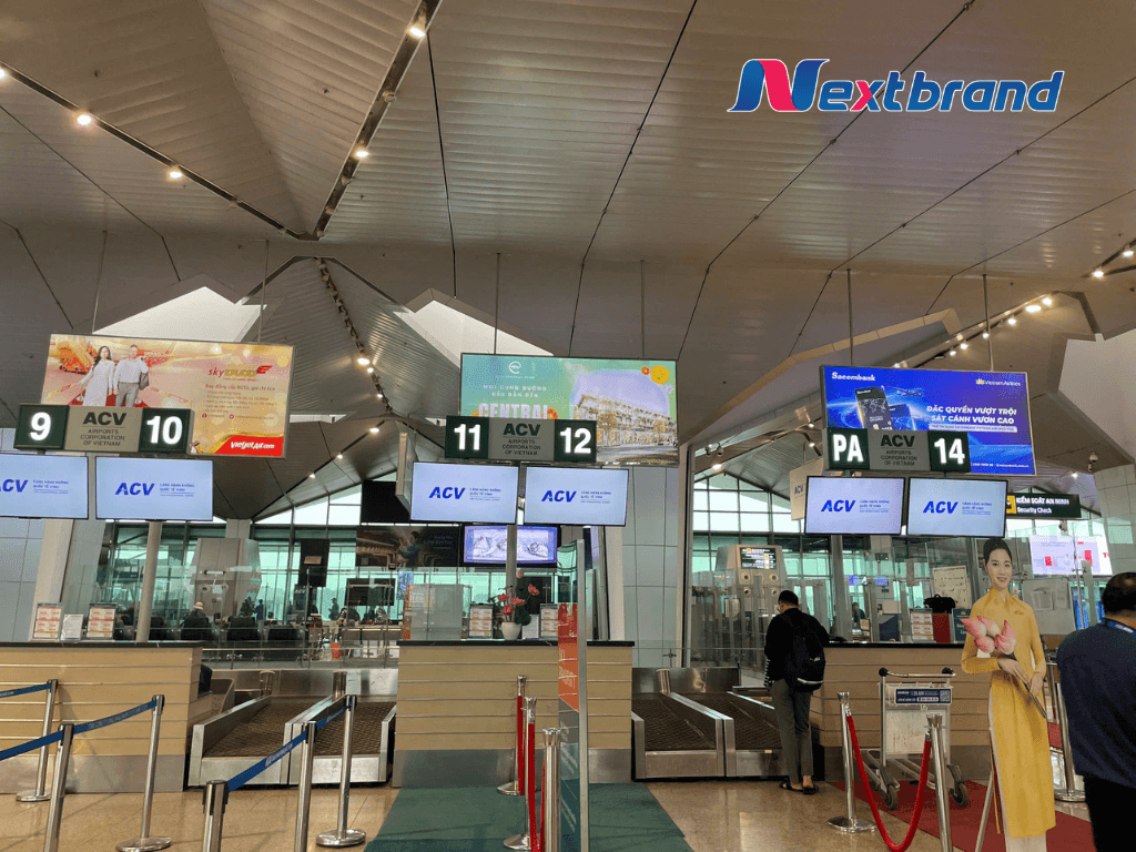 Quảng cáo màn hình LED sân bay Vinh khu vực check-in Quảng cáo màn hình LED sân bay Vinh khu vực check-in