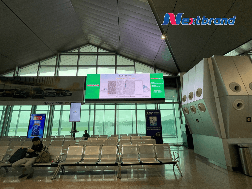 Quảng cáo màn hình LED sân bay Vinh khu vực phòng chờ Quảng cáo màn hình LED sân bay Vinh khu vực phòng chờ