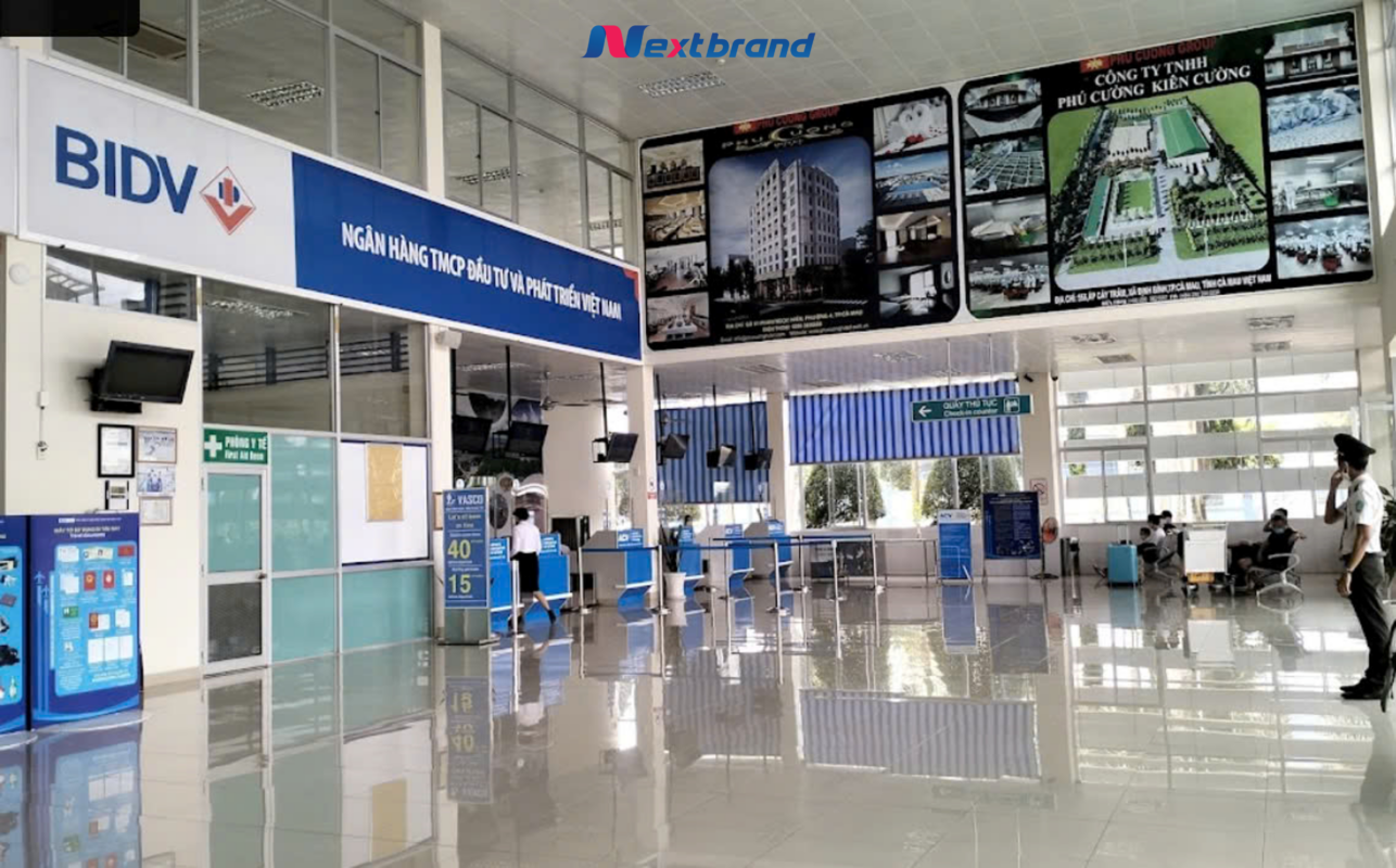 Quảng cáo màn hình LED sân bay Cà Mau tại khu vực làm thủ tục check-in Quảng cáo màn hình LED sân bay Cà Mau tại khu vực làm thủ tục check-in