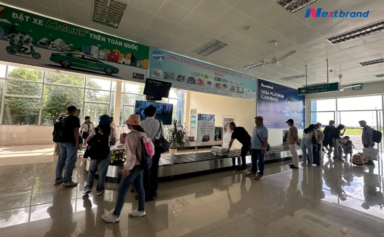 Quảng cáo màn hình LED sân bay Cà Mau tại khu vực băng chuyền nhận hành lý