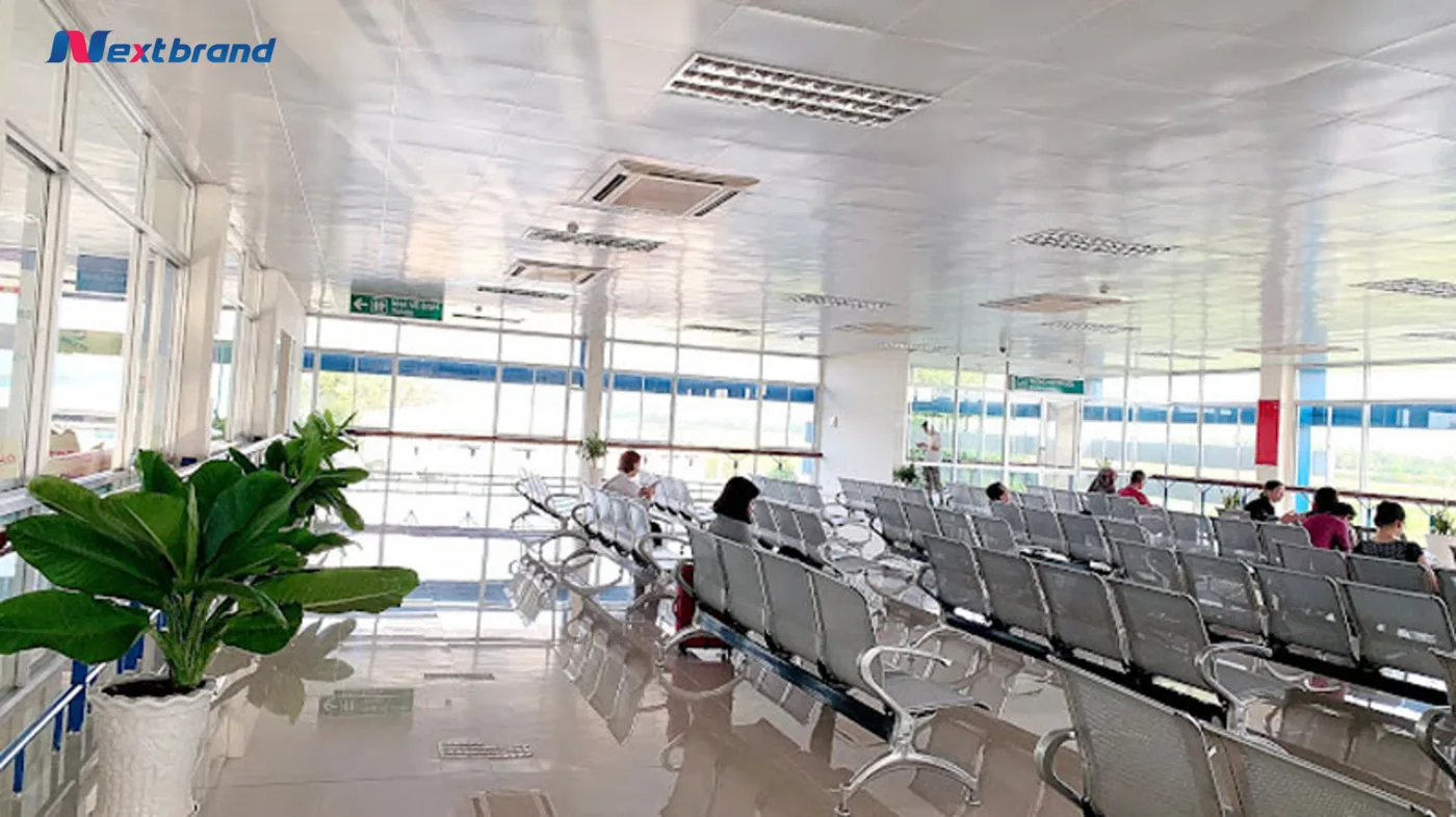 Khu vực sảnh chờ ga đi của Sân bay Cà Mau