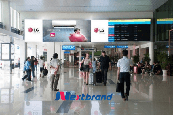 Quảng cáo màn hình LED tại quầy check-in Quảng cáo màn hình LED tại quầy check-in