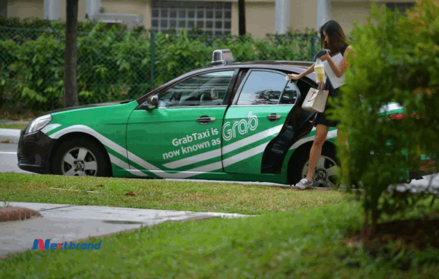 Grap taxi là lựa chọn thuận tiện nhất khi bạn mang nhiều hành lý