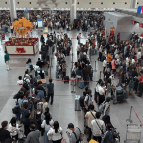 Quảng cáo sân bay dịp Tết tiếp cận được tới lượng khách hàng khổng lồ