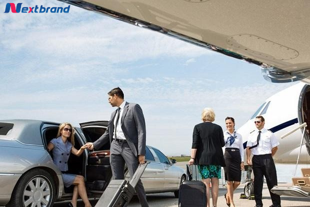 Di chuyển bằng dịch vụ xe đưa đón riêng từ sân bay DOH về về trung tâm Doha