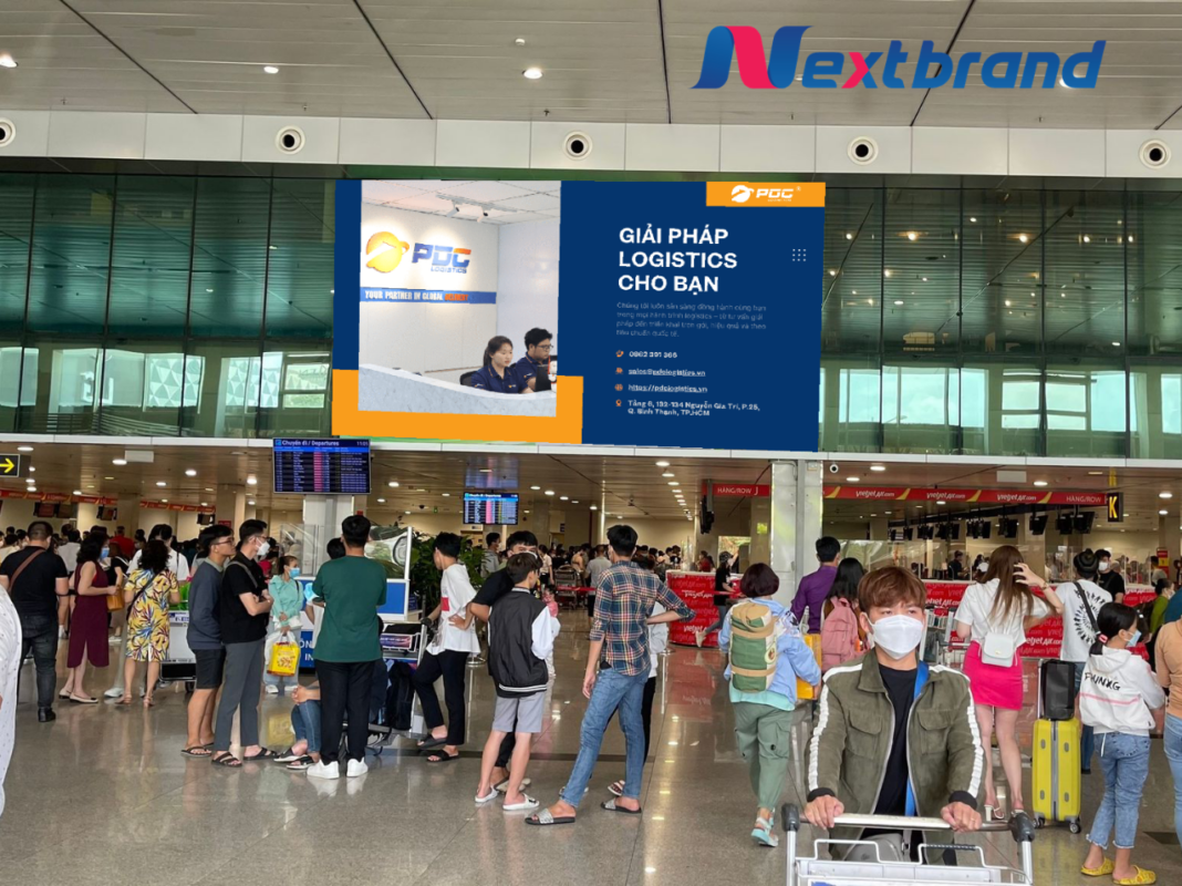 Quảng cáo decal tại sân bay