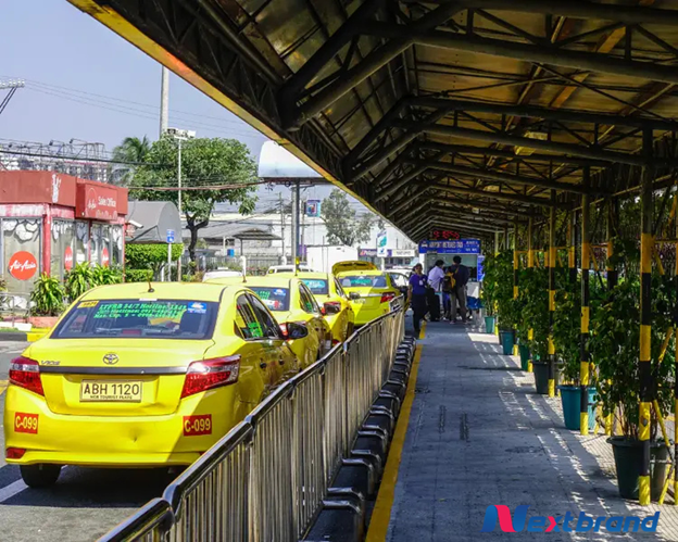 Di chuyển từ sân bay MNL về trung tâm Manila bằng Taxi