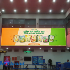 Quy trình triển khai quảng cáo sân bay cho thương hiệu FMCG