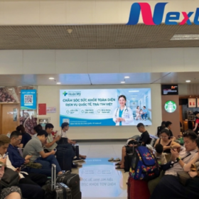 Màn hình LED quảng cáo sân bay cho bệnh viện tại phòng chờ