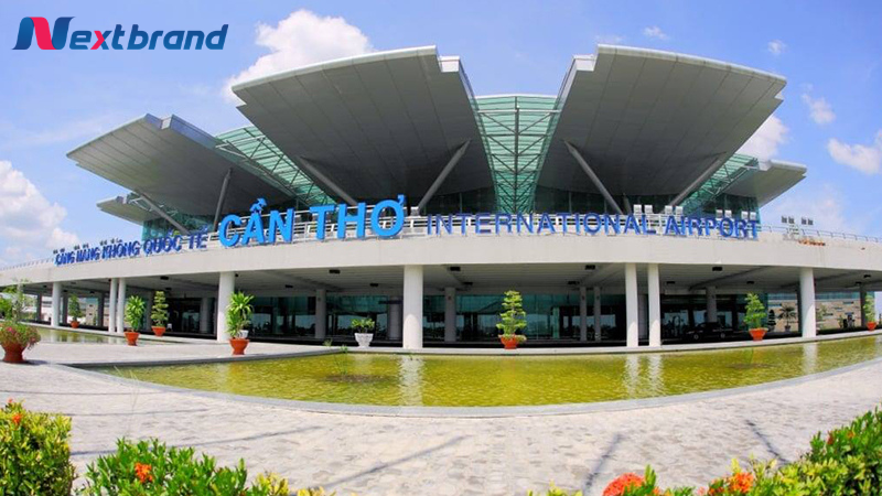 Cảng hàng không quốc tế Cần Thơ cách An Giang khoảng 90-100km Cảng hàng không quốc tế Cần Thơ cách An Giang khoảng 90-100km